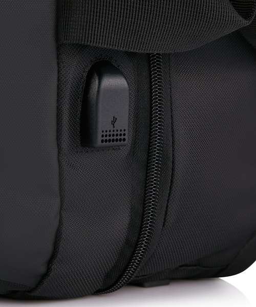 AMERICAN TOURISTER(アメリカンツーリスター)の「アメリカンツーリスター SEGNO 2.0 バックパック 4 ASR ブラック(バックパック/リュック・メンズ・ブラック・ONESIZE)」の14枚目の写真