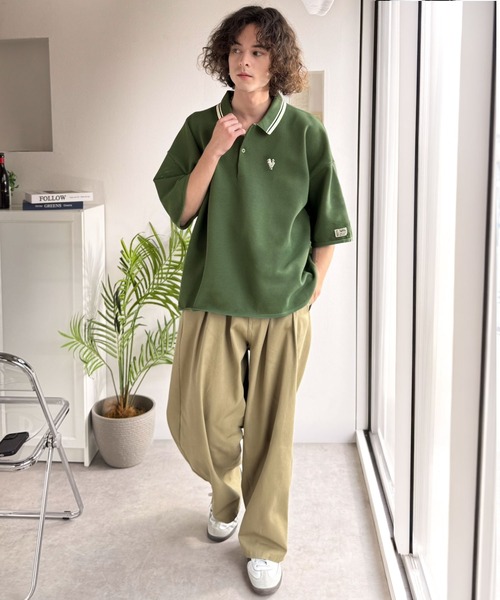 Java（ジャバ）の「《JaVaジャバコラボ》軽くて涼しくてアイロン要らず！ワンポイント刺繍入り 襟ライン配色 サマーニットポロシャツ（半袖）（ポロシャツ・メンズ・ライトグレー/カーキ/アイボリー/ブラック・SMALL/MEDIUM/LARGE）」の11枚目の写真