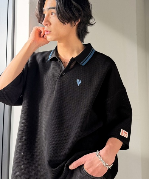 Java（ジャバ）の「《JaVaジャバコラボ》軽くて涼しくてアイロン要らず！ワンポイント刺繍入り 襟ライン配色 サマーニットポロシャツ（半袖）（ポロシャツ・メンズ・ライトグレー/カーキ/アイボリー/ブラック・SMALL/MEDIUM/LARGE）」の5枚目の写真