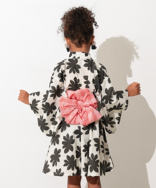Ocean&Ground(オーシャン&グラウンド)の「ミニ丈浴衣ワンピース(浴衣・キッズ・ブラック/その他4・140/130/120/110/100/90)」の4枚目の写真