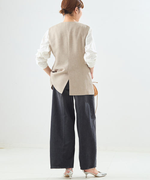 journal standard L'essage（ジャーナルスタンダードレサージュ）の「リノオックス ノーカラーベスト（その他アウター・レディース・アイボリー/ブラック・FREE）」の11枚目の写真