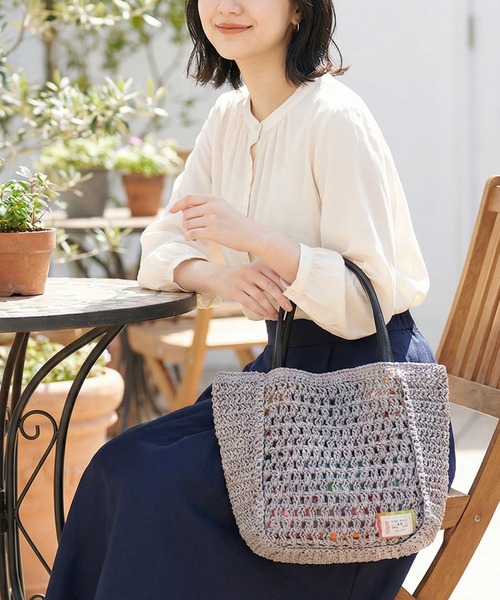 AVOCA(アヴォカ)の「【AVOCA/アヴォカ】Paper Tote Bag/ペーパートートバッグ(トートバッグ・レディース・グレー/ナチュラル/ブラウン・FREE)」の2枚目の写真