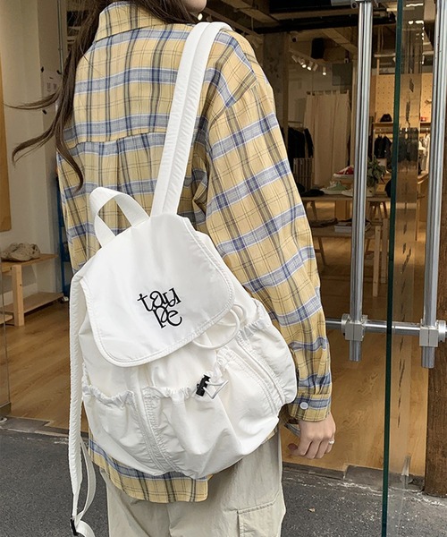 LYEON（リヨン）の「ロゴ刺繍バックパック/ナップサック（バックパック/リュック・レディース・オフホワイト/ブラック・FREE）」の5枚目の写真