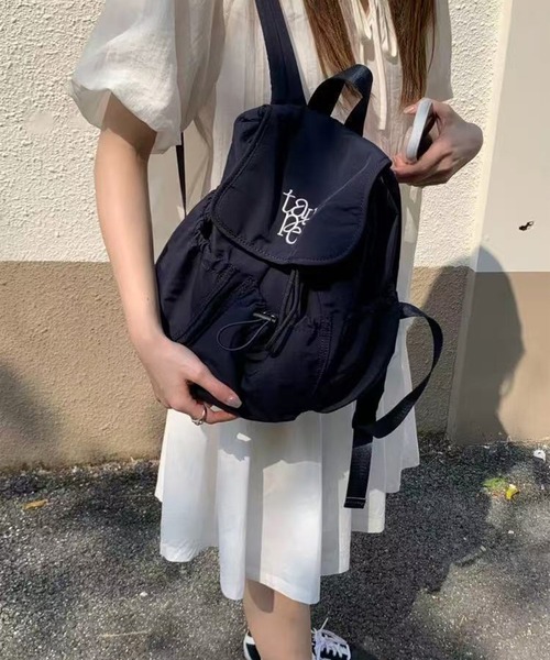 LYEON（リヨン）の「ロゴ刺繍バックパック/ナップサック（バックパック/リュック・レディース・オフホワイト/ブラック・FREE）」の11枚目の写真