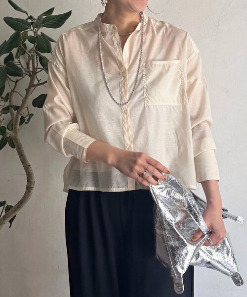 un dix cors(アンディコール)の「シアーバンドカラーシャツ(シャツ/ブラウス・レディース・ライトベージュ/ブラック・FREE)」の12枚目の写真