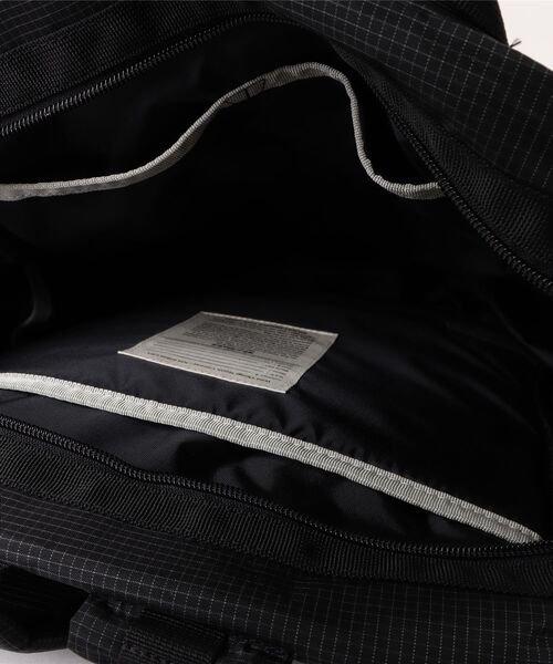 WILD THINGS(ワイルドシングス)の「/WILD THINGS/FLIGHT 2WAY BACKPACK(バックパック/リュック・メンズ・ライトグレー/ブラック・FREE)」の6枚目の写真