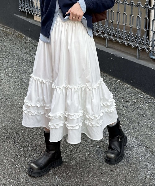 tiptop（ティップトップ）の「フリルミドル丈スカート（スカート・レディース・ブラック/オフホワイト・FREE）」の2枚目の写真