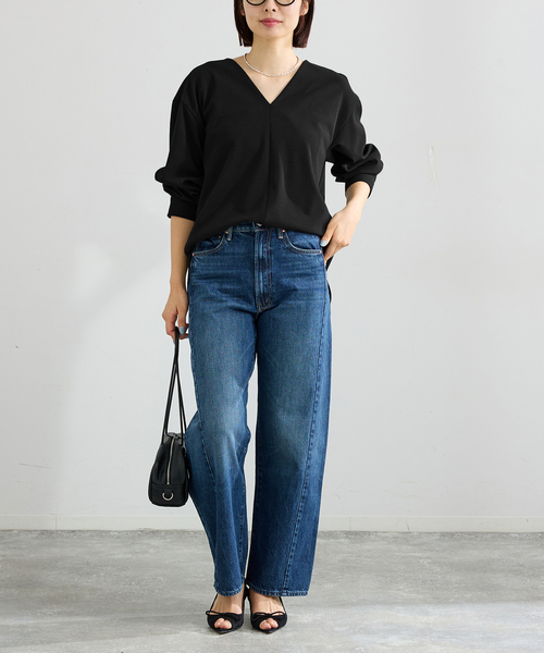 IENA（イエナ）の「《セットアップ対応》カットジョーゼットVネックプルオーバー（シャツ/ブラウス・レディース・ブラック/ネイビー・FREE）」の3枚目の写真