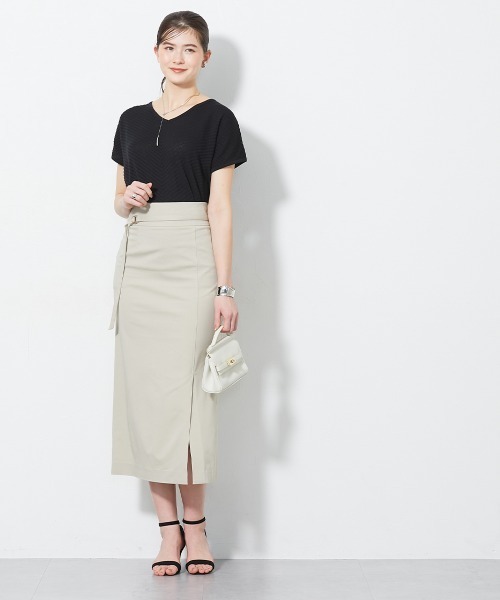 slattgir(スラットジール)の「高身長 ハイパーストレッチIラインベルト付スカート(接触冷感・UVカット)(トールサイズ)(スカート・レディース・ベージュ/ブラック・TM/T5L/T4L/T3L/TLL/TL)」の21枚目の写真