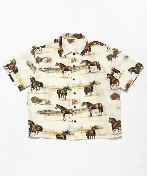 Revo.(レボ)の「Revo. ヴィンテージライク アニマルパターン ボックス セミオープンカラーシャツ 半袖(シャツ/ブラウス・メンズ・ベージュ/アイボリー/ブルー/ブラック/グリーン・L/M)」の2枚目の写真