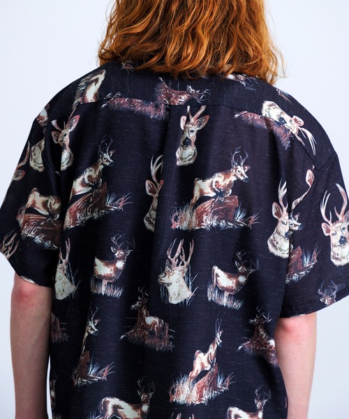 Revo.(レボ)の「Revo. ヴィンテージライク アニマルパターン ボックス セミオープンカラーシャツ 半袖(シャツ/ブラウス・メンズ・ベージュ/アイボリー/ブルー/ブラック/グリーン・L/M)」の8枚目の写真