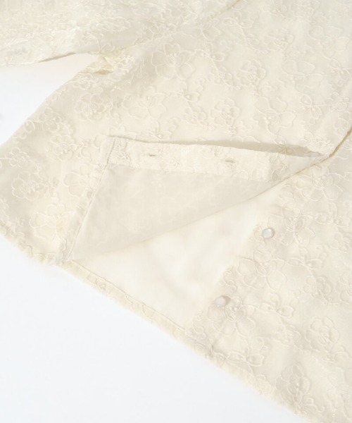 flower（フラワー）の「ブロッサムレースブラウス（シャツ/ブラウス・レディース・アイボリー/ピンク・FREE）」の17枚目の写真