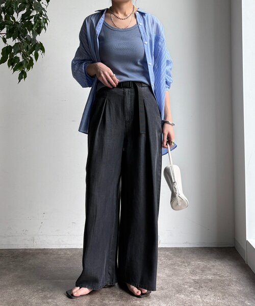 DouDou（ドゥドゥ）の「ベルト付リヨセルデニムパンツ（デニムパンツ・レディース・ブラック/ブルー・38/36）」の5枚目の写真