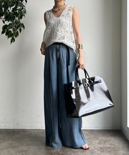 DouDou（ドゥドゥ）の「ベルト付リヨセルデニムパンツ（デニムパンツ・レディース・ブラック/ブルー・38/36）」の13枚目の写真