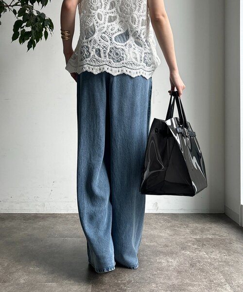 DouDou（ドゥドゥ）の「ベルト付リヨセルデニムパンツ（デニムパンツ・レディース・ブラック/ブルー・38/36）」の18枚目の写真