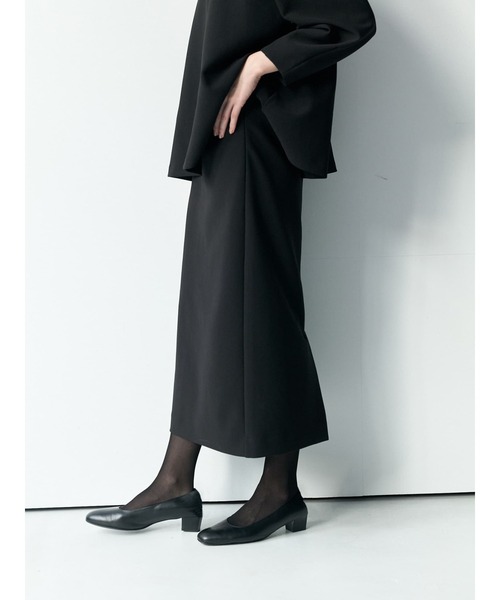Brown&Street(ブラウンアンドストリート)の「【Refine】セミストレートスカート(スカート・レディース・ナチュラル/ブラック・FREE/L~LL)」の1枚目の写真