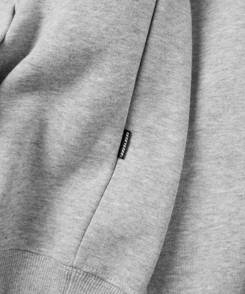 YESEYESEE(イエスアイシー)の「Y.E.S Arch Boy Hoodie(パーカー・メンズ・グレー/ブラック/レッド・S/XL/L/M)」の4枚目の写真