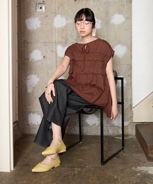 forksy.（フォルクシー）の「【forksy.】＜エブリデイシリーズ＞前後2way シャーリング カットフリル ショートスリーブTシャツ（Tシャツ/カットソー・レディース・ライトブルー/ブラック/チャコールグレー/オフホワイト/ピンク/ブラウン・FREE）」の16枚目の写真