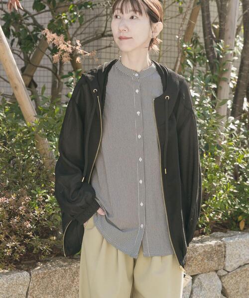 ITEMS URBANRESEARCH（アイテムズ アーバンリサーチ）の「『イージーケア』メッシュマウンテンパーカー(楽着シリーズ)（マウンテンパーカー・レディース・カーキ/ブラック/ホワイト・FREE）」の5枚目の写真