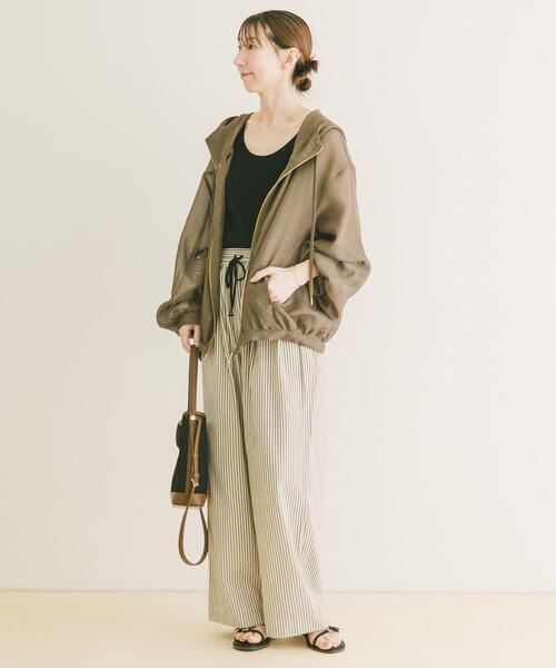 ITEMS URBANRESEARCH（アイテムズ アーバンリサーチ）の「『イージーケア』メッシュマウンテンパーカー(楽着シリーズ)（マウンテンパーカー・レディース・カーキ/ブラック/ホワイト・FREE）」の18枚目の写真