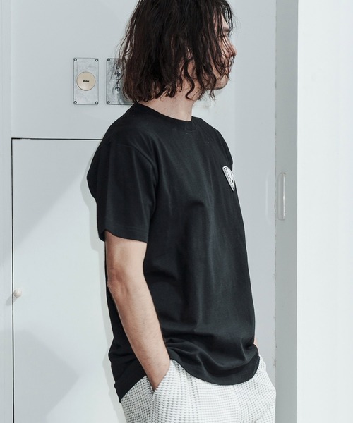No Rain No Rainbow(ノーレインノーレインボー)の「mt10386-pick patch T-shirt Tシャツ(NR26S-25)(Tシャツ/カットソー・メンズ・ホワイト/トップグレー/ブラック・XL/L/M/S)」の5枚目の写真