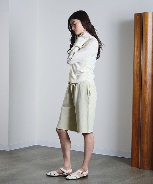 ROSE BUD（ローズバッド）の「FAKE LAYERED CARDIGAN（カーディガン/ボレロ・レディース・オフホワイト/ブラック/ブルー・ONE SIZE）」の7枚目の写真