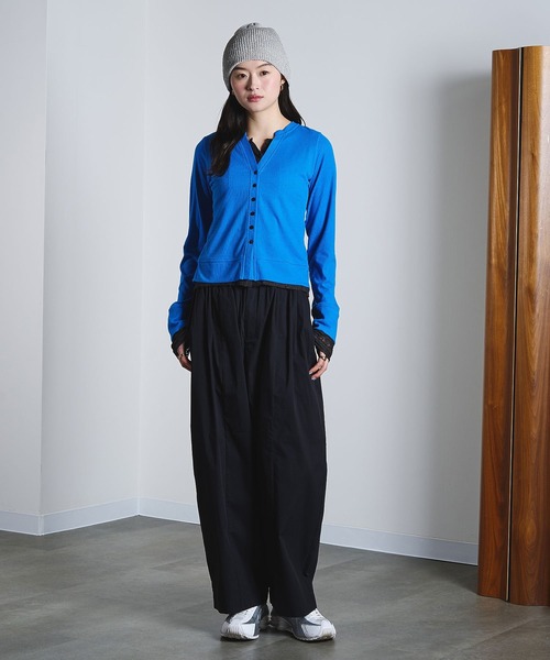 ROSE BUD（ローズバッド）の「FAKE LAYERED CARDIGAN（カーディガン/ボレロ・レディース・オフホワイト/ブラック/ブルー・ONE SIZE）」の22枚目の写真