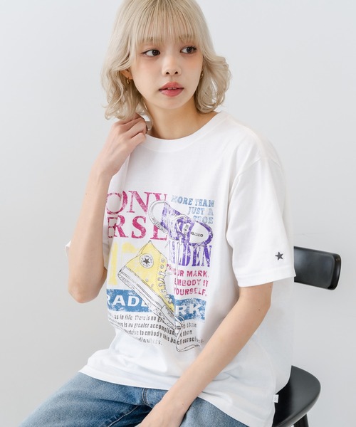 CONVERSE(コンバース)の「【CONVERSE/コンバース】【ゆるめで魅せる抜け感】オーバーサイズTシャツ 綿100% ストリート・アメカジ ユニセックス(Tシャツ/カットソー・レディース・ライトグレー/ホワイト/ブラック・LARGE/MEDIUM)」の7枚目の写真