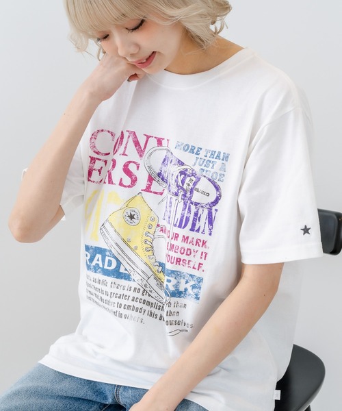 CONVERSE(コンバース)の「【CONVERSE/コンバース】【ゆるめで魅せる抜け感】オーバーサイズTシャツ 綿100% ストリート・アメカジ ユニセックス(Tシャツ/カットソー・レディース・ライトグレー/ホワイト/ブラック・LARGE/MEDIUM)」の8枚目の写真