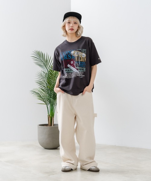 CONVERSE(コンバース)の「【CONVERSE/コンバース】【ゆるめで魅せる抜け感】オーバーサイズTシャツ 綿100% ストリート・アメカジ ユニセックス(Tシャツ/カットソー・レディース・ライトグレー/ホワイト/ブラック・LARGE/MEDIUM)」の9枚目の写真