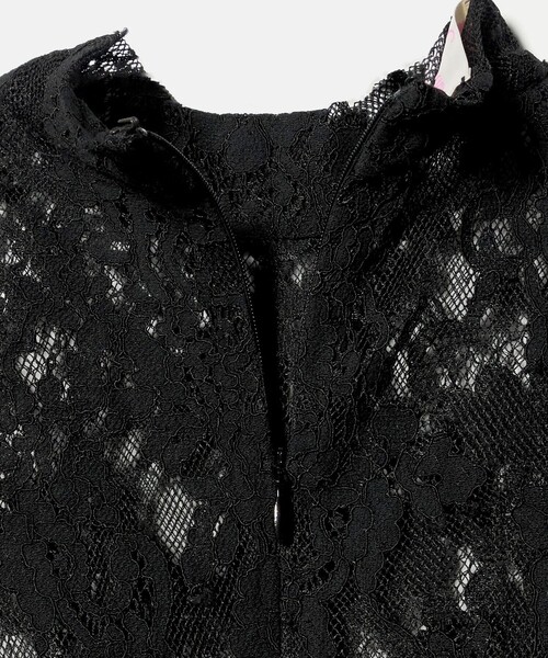 VIVIANO(ヴィヴィアーノ)の「<VIVIANO>レース カットソー(シャツ/ブラウス・レディース・オフホワイト/ブラック・M)」の6枚目の写真