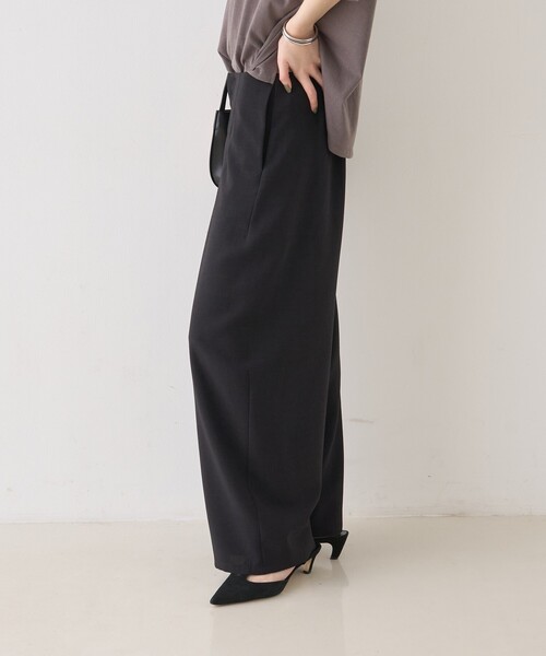 Rouge vif（ルージュヴィフ）の「【セットアップ対応】脇シームレスワイドカーブパンツ（その他パンツ・レディース・チャコールグレー/ブラック・36/38）」の14枚目の写真