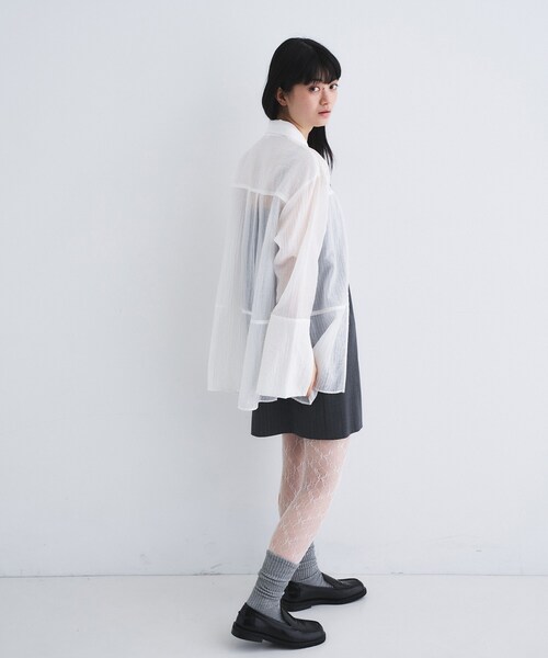 CODE A(コードエー)の「point neck ribbon shirts(シャツ/ブラウス・レディース・ブラック/ホワイト/ピンク・00)」の7枚目の写真