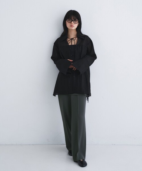 CODE A(コードエー)の「point neck ribbon shirts(シャツ/ブラウス・レディース・ブラック/ホワイト/ピンク・00)」の11枚目の写真
