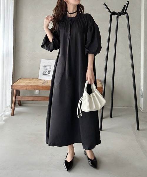 Eclat one(エクラワン)の「【Eclat one】バンドカラー ボリュームスリーブ ロングシャツ ワンピース(ワンピース・レディース・ラベンダー/ブルー/ブラック・FREE)」の1枚目の写真