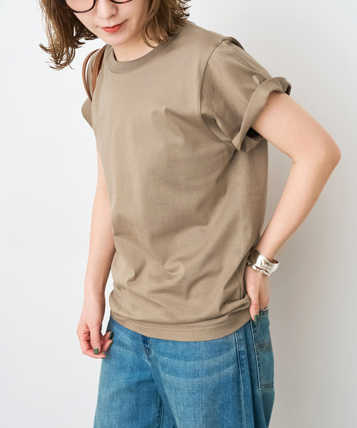 Spick & Span(スピックアンドスパン)の「汗染み防止ファインコットンTシャツ(Tシャツ/カットソー・レディース・ベージュ/ホワイト/ライトグレー/ブラック・FREE)」の11枚目の写真