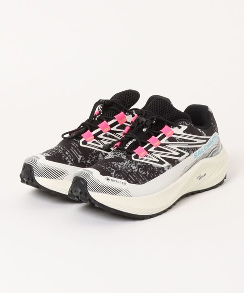 SALOMON(サロモン)の「SALOMON サロモン AERO FLOW GRVL GTX W エアロ フロウ グラベル ゴアテックス ウィメンズ L49256200(スニーカー・レディース・ブラック×グレー・24.0cm/25.0cm/23.5cm/24.5cm/23.0cm)」の1枚目の写真