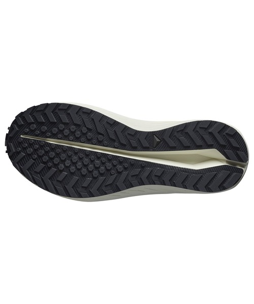 SALOMON(サロモン)の「SALOMON サロモン AERO FLOW GRVL GTX W エアロ フロウ グラベル ゴアテックス ウィメンズ L49256200(スニーカー・レディース・ブラック×グレー・24.0cm/25.0cm/23.5cm/24.5cm/23.0cm)」の5枚目の写真