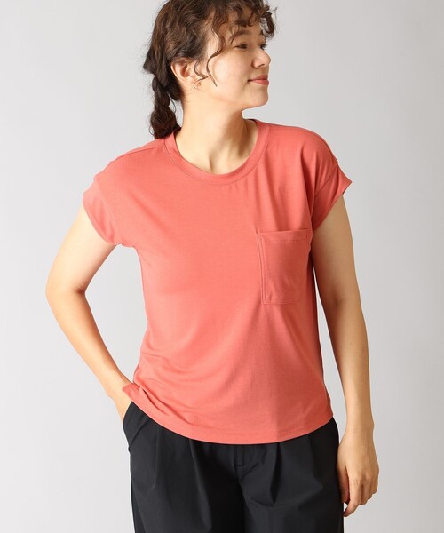 Columbia(コロンビア)の「UVカット Columbia/ ウィメンズ ダニエラフォールズ ショートスリーブ Tシャツ /コロンビア(Tシャツ/カットソー・レディース・レッド/ブラック/ホワイト・XL/L/M/S)」の3枚目の写真