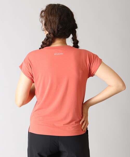 Columbia(コロンビア)の「UVカット Columbia/ ウィメンズ ダニエラフォールズ ショートスリーブ Tシャツ /コロンビア(Tシャツ/カットソー・レディース・レッド/ブラック/ホワイト・XL/L/M/S)」の21枚目の写真