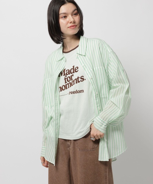 niko and...(ニコアンド)の「プレミアムローン柄シャツ(シャツ/ブラウス・レディース・レッド/グリーン/ブラック/ブルー・LARGE/MEDIUM)」の3枚目の写真