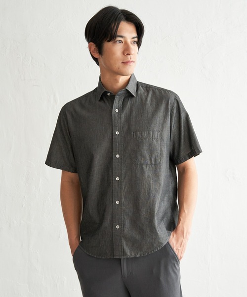 ikka(イッカ)の「【MonoMax × 小泉孝太郎】インディゴ冷感スイスカラーシャツ「小泉孝太郎さん着用モデル」(シャツ/ブラウス・メンズ・ブルー/ブラック/ネイビー・XL/L/M/S)」の2枚目の写真
