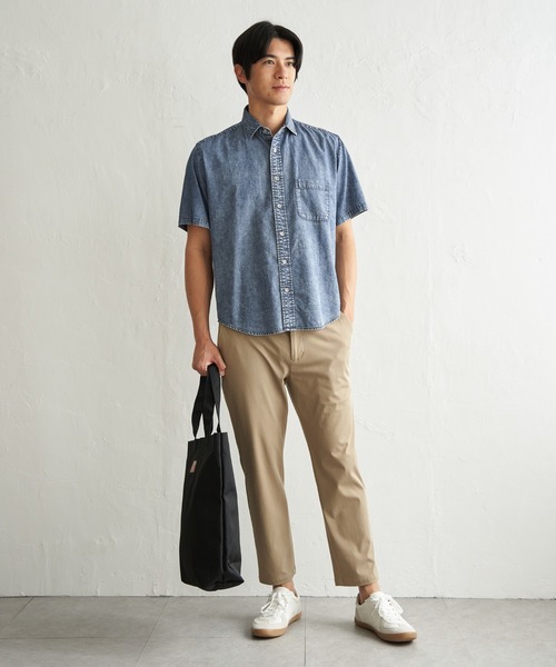 ikka(イッカ)の「【MonoMax × 小泉孝太郎】インディゴ冷感スイスカラーシャツ「小泉孝太郎さん着用モデル」(シャツ/ブラウス・メンズ・ブルー/ブラック/ネイビー・XL/L/M/S)」の14枚目の写真