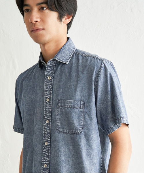 ikka(イッカ)の「【MonoMax × 小泉孝太郎】インディゴ冷感スイスカラーシャツ「小泉孝太郎さん着用モデル」(シャツ/ブラウス・メンズ・ブルー/ブラック/ネイビー・XL/L/M/S)」の10枚目の写真
