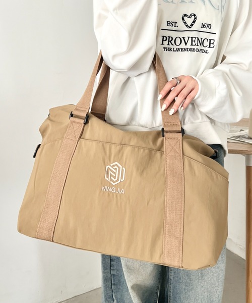 wears(ウェアーズ)の「【2WAY・大容量】ワントーンカラーナイロンボストンバッグ/トラベルバッグ(ボストンバッグ・レディース・ブラック/ブラウン/グレー/ライトベージュ・FREE)」の21枚目の写真