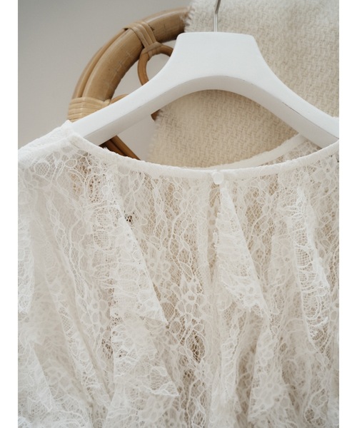 Katrin TOKYO(カトリーントーキョー)の「sheer lace ruffle blouse(シャツ/ブラウス・レディース・ベージュ/ネイビー/ホワイト・FREE/XS)」の20枚目の写真