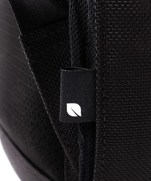 incase（インケース）の「【Incase/インケース】Tracks Backpack 18L（バックパック/リュック・メンズ・ブラック・FREE）」の19枚目の写真