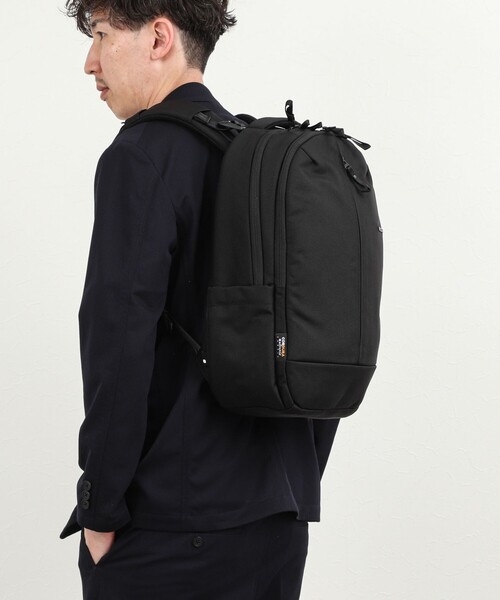 Incase/インケース】Tracks Backpack 18L（バックパック/リュック