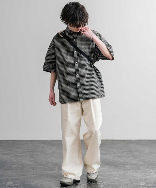 THE NORTH FACE（ザノースフェイス）の「THE NORTH FACE BIG SHOT ONE WAY ロゴ刺繍ワンショルダーボディバッグ（ボディバッグ/ウエストポーチ・メンズ・ダークベージュ/ブラック・FREE）」の12枚目の写真