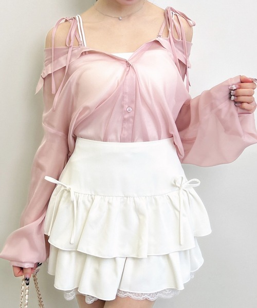 INGNI(イング)の「2Way肩リボンオフショルシアーシャツ(シャツ/ブラウス・レディース・イエロー/ピンク/アイボリー/サックスブルー・M)」の4枚目の写真
